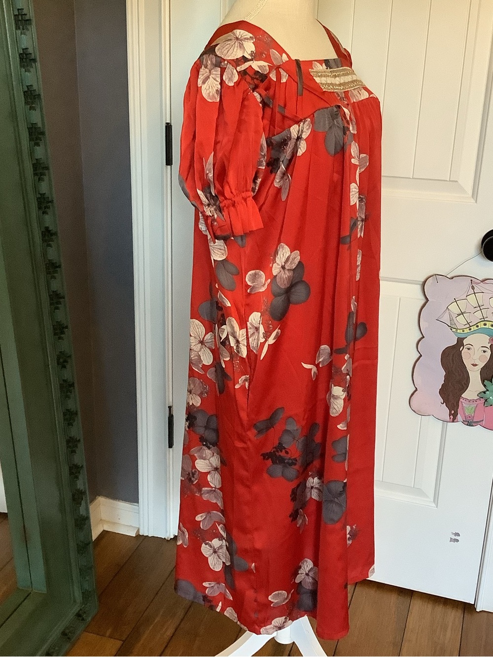 Vintage Red Floral Mumu with Square Neck and Embroidered Yoke - Picture 3 of 4